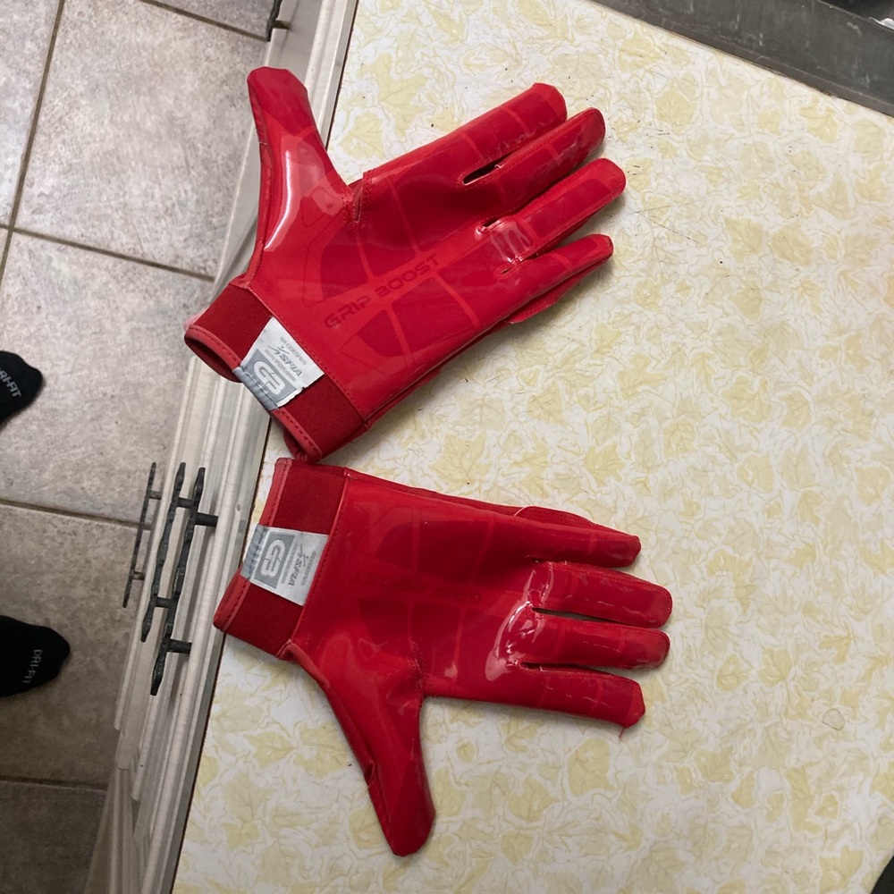 Size 2xl football gloves